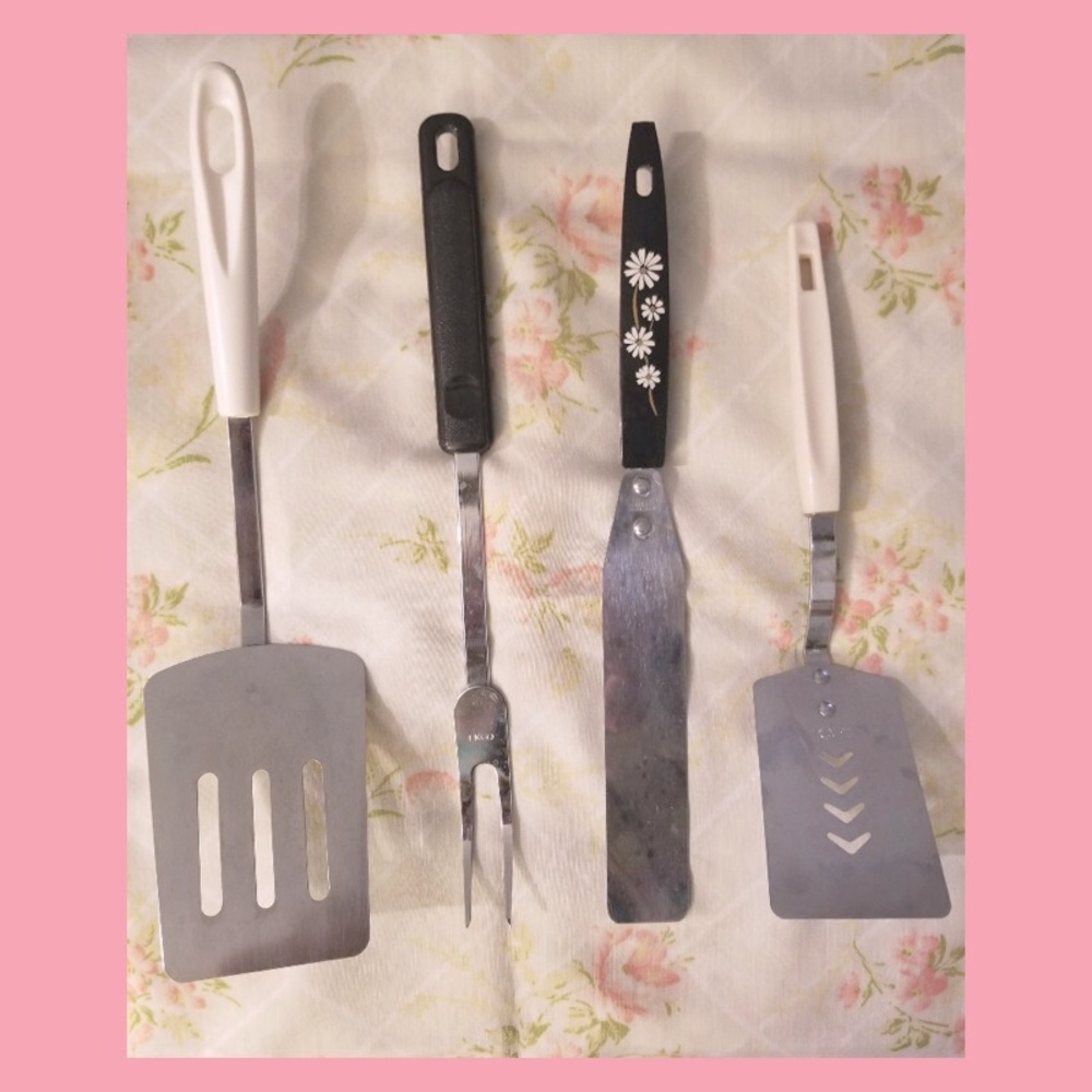 ⭐️Vintage Stainless Steel Kitchen Cooking Utensils Mixed Lot of 4